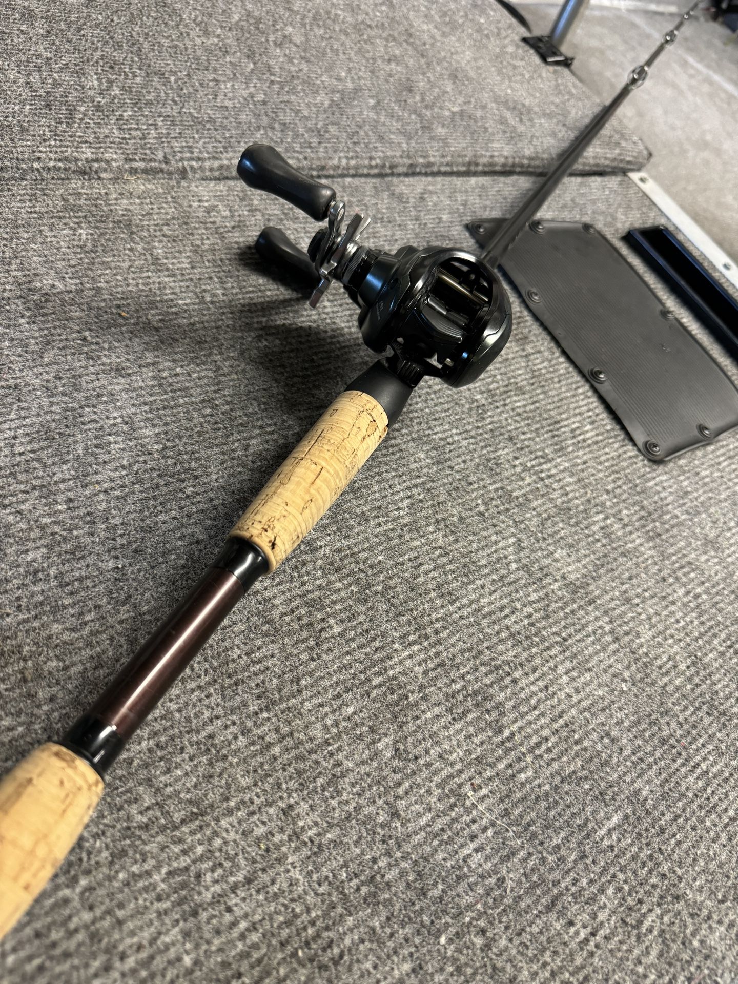 TFO GTS Bass Swim Bait Loomis 7’3” Heavy 10-25 Shimano Curado 151 Casting Fishing Combo New And Used.