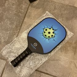New Carbon Fiber Graphite Premium Pickleball Paddle (Original Price: $50)