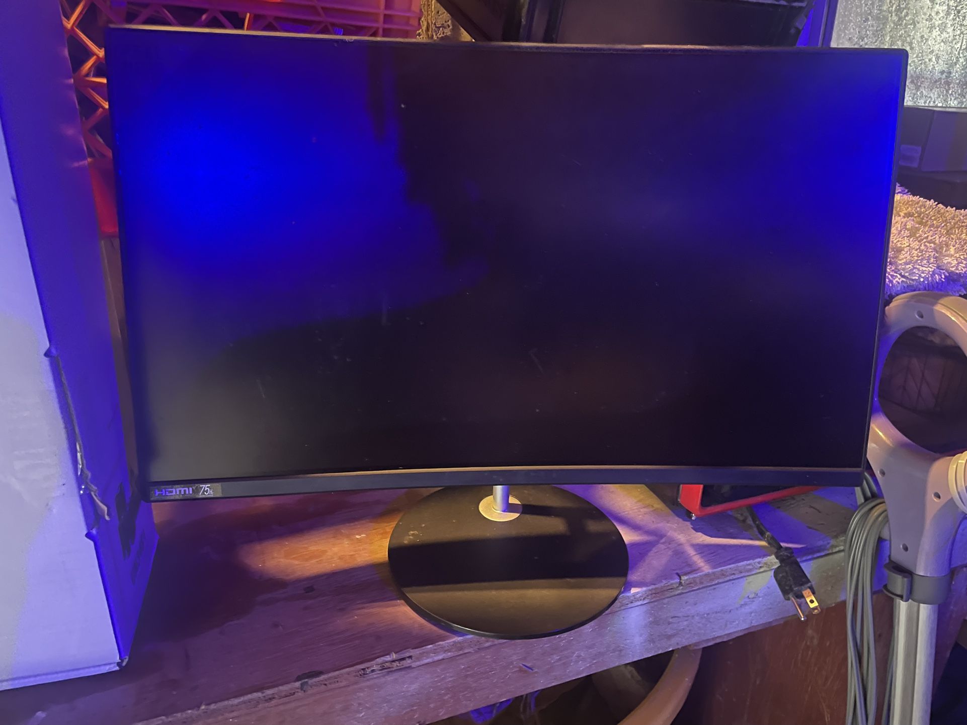 Monitor 24-inch Curved 