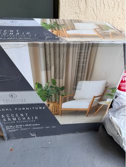 Accent arm chair, off white, brand new