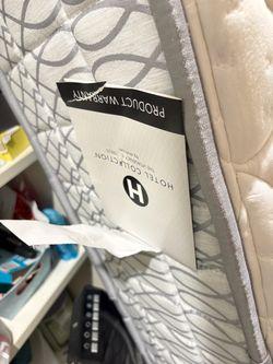 Mattress - Cal King Aireloom Hotel Collection