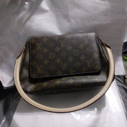 Louis Vuitton Looping Leather Handbags Used
