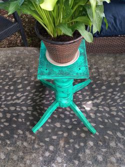 XL Turquoise Plant Stand Indoor/Outdoor 