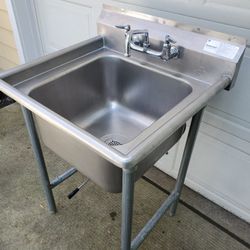 STAINLESS STEEL PREP SINK WITH FAUCET 