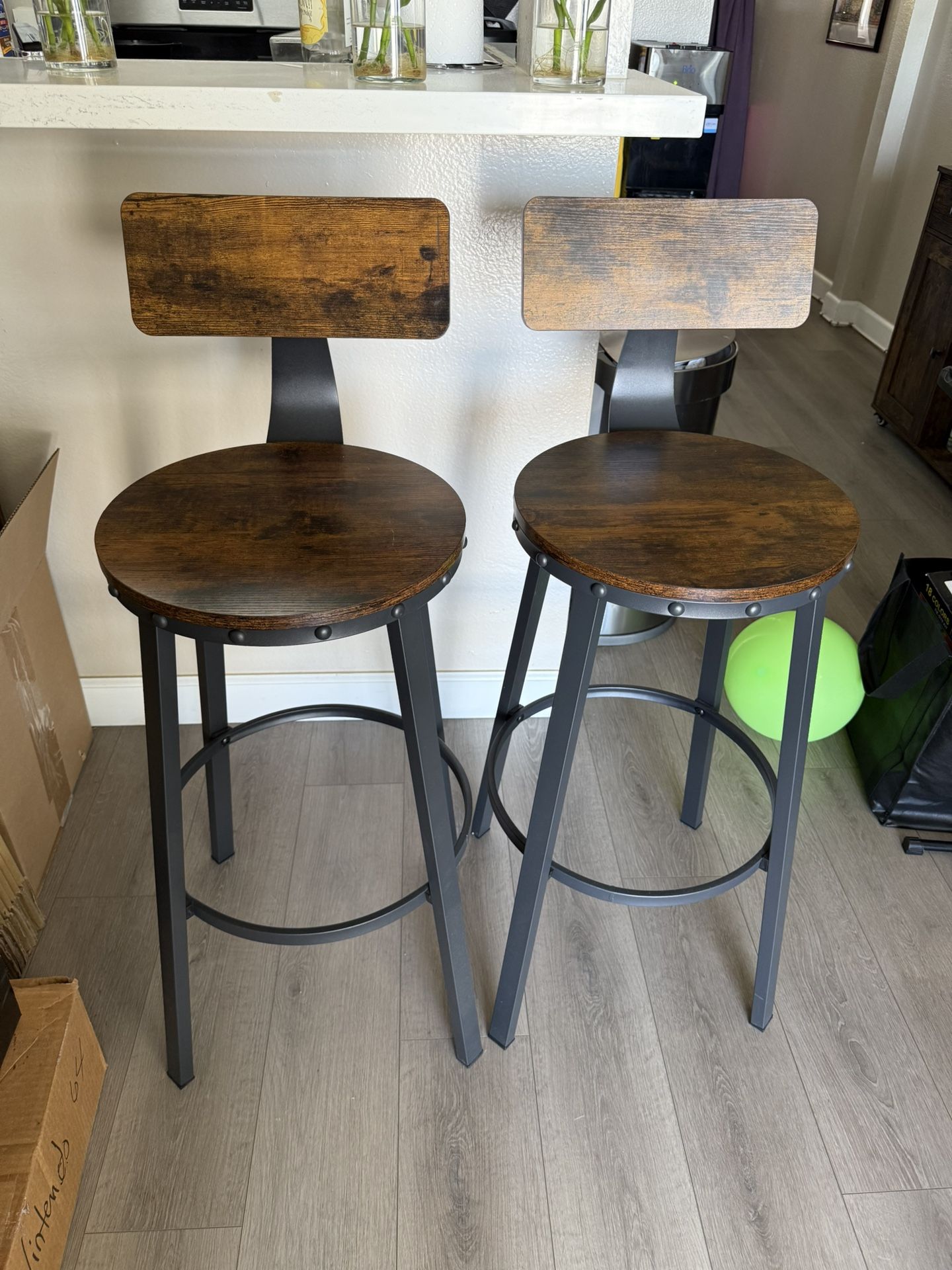 Bar Stools Barely Used