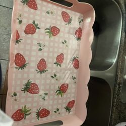 Strawberry dessert tray 