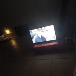 24" Onn Roku TV 