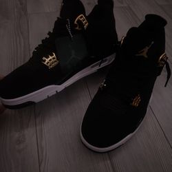 Jordan 4s “Retro Royalty” 