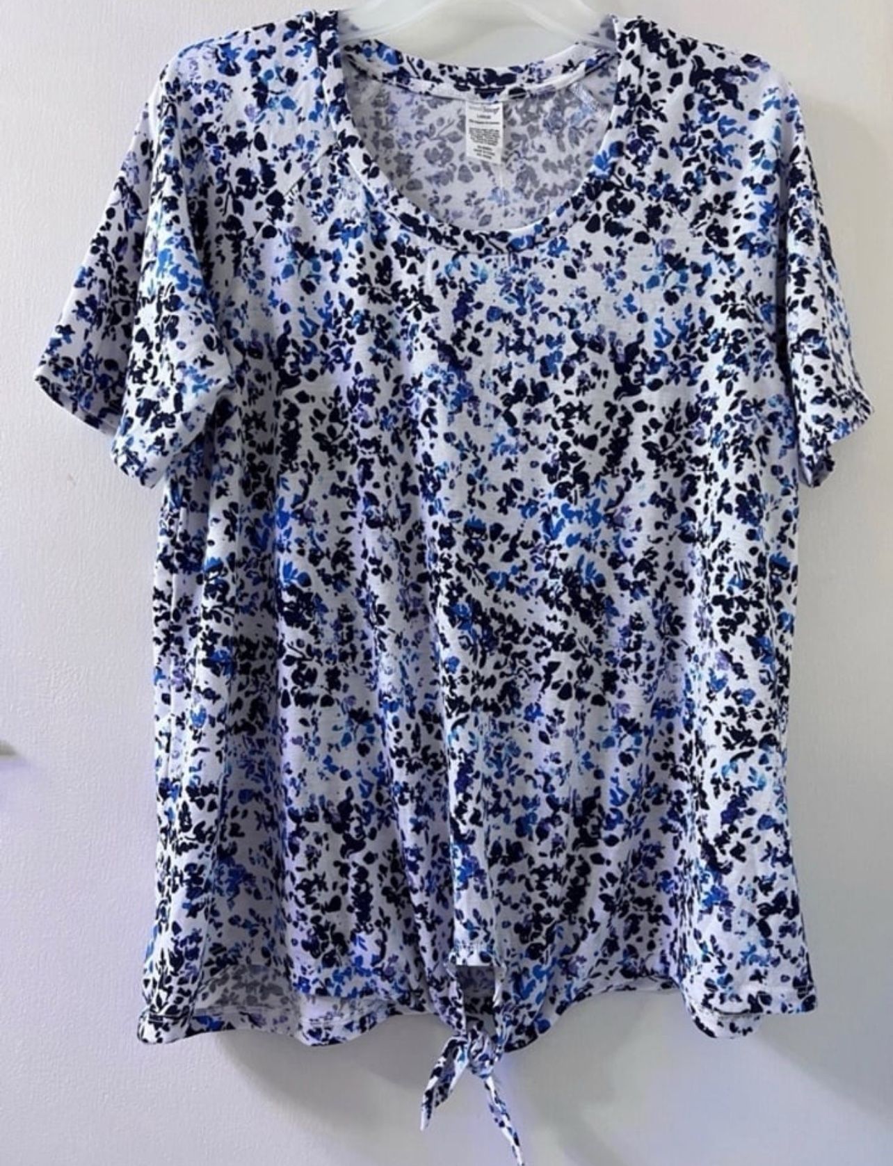 West Loop Women’s tie-front tunic blouse size L