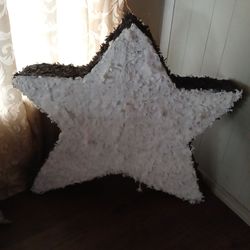 Star piñata