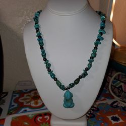 Vintage Faux Turquoise Stone Necklace 