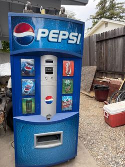 Pepsi soda machine