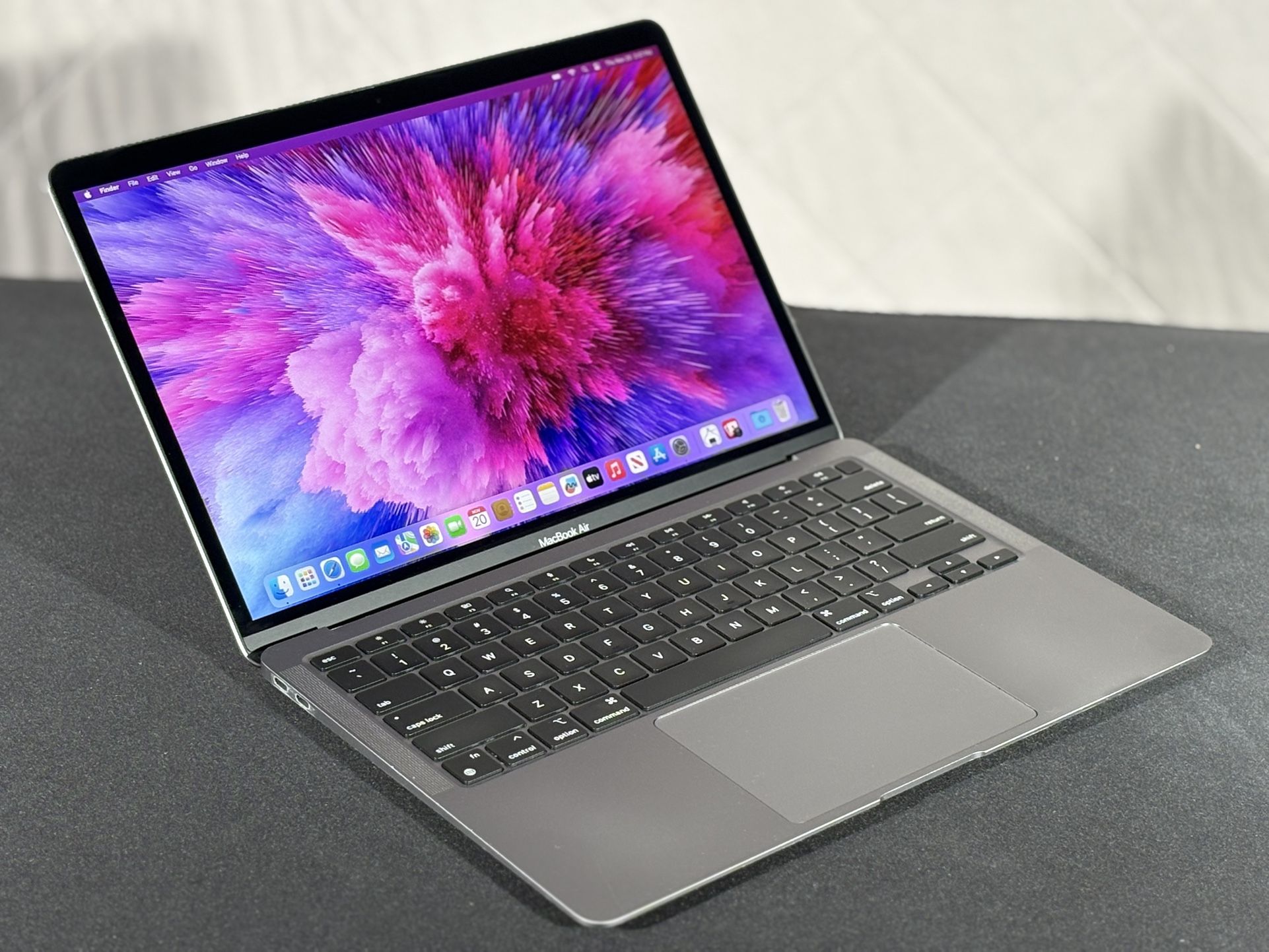 2019 MacBook Air (13”) 16gb/500gb 
