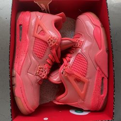 Jordan Retro 4  Hot Punch Womans Size 9