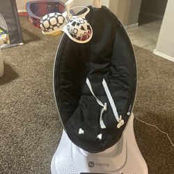 4Moms Mamaroo Multi Motion Baby Swing 