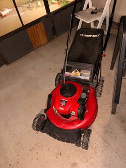 Troy-Bilt Gas Push Lawn Mower
