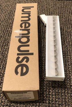 Lumenpulse lighting white LED lights New in Box Lumenfacade Damp$$38 Now $18