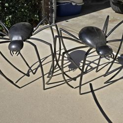 Wrought Iron Black Widow Spider Decorations