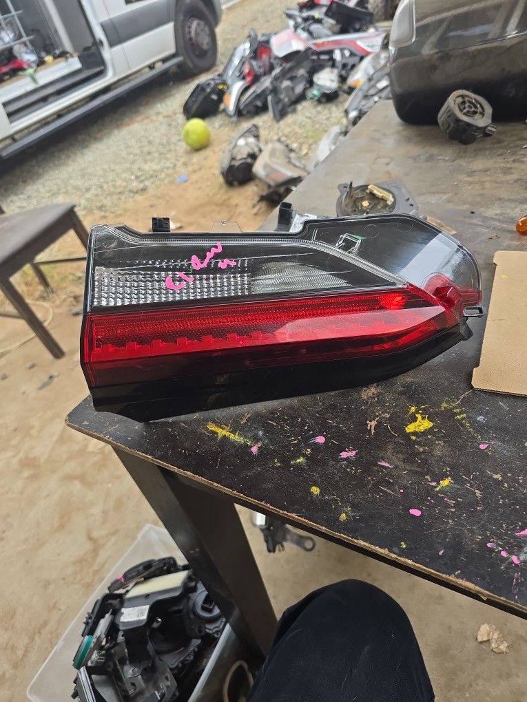 2019 - 2021 Toyota RAV4 Rav 4 Driver Side Taillight OEM
