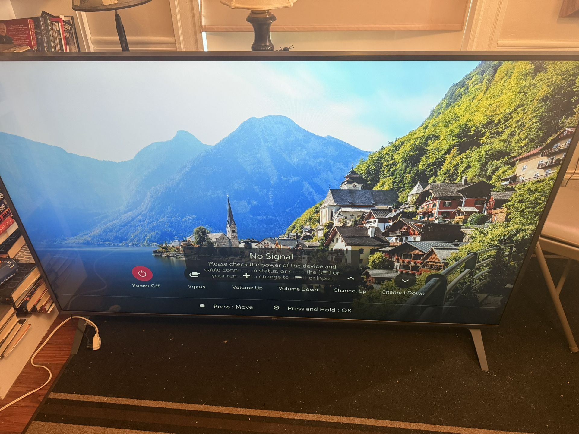 LG 75” TV MODEL:75UK6190PUB television tv flatscreen - $400 (Macon