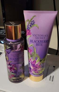 NEW Victoria's Secret  Blackberry Bite Splash Body Mist & Lotion set