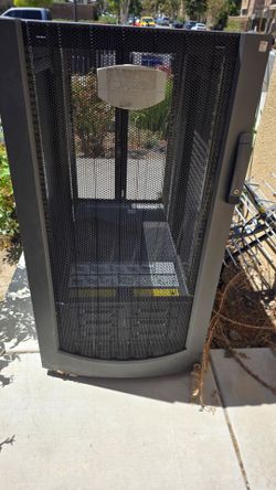 Server Half Rack