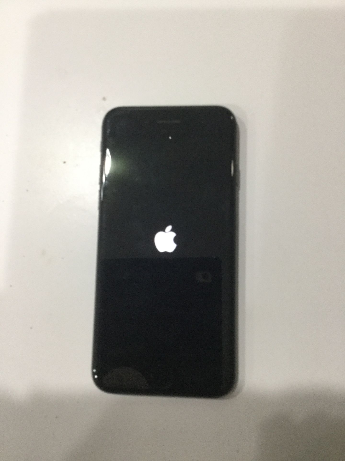 iPhone 8