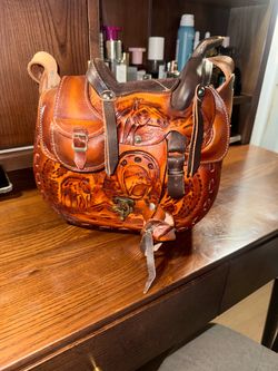 Leather horse saddle purse