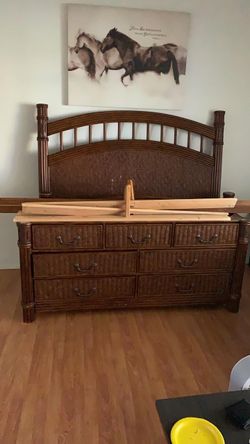 Wicker Queen Bedroom Set