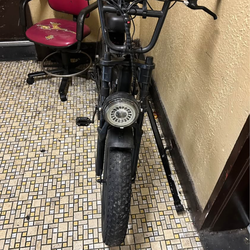 Fat wheel electric bike with reader key battery key and charger firm!!
