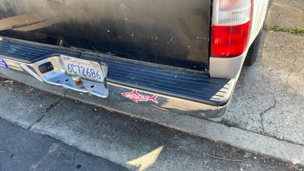 OEM TOYOTA  Pickup Standard Bed Rear Step Bumper Top Pad PZ170-15000 L/R