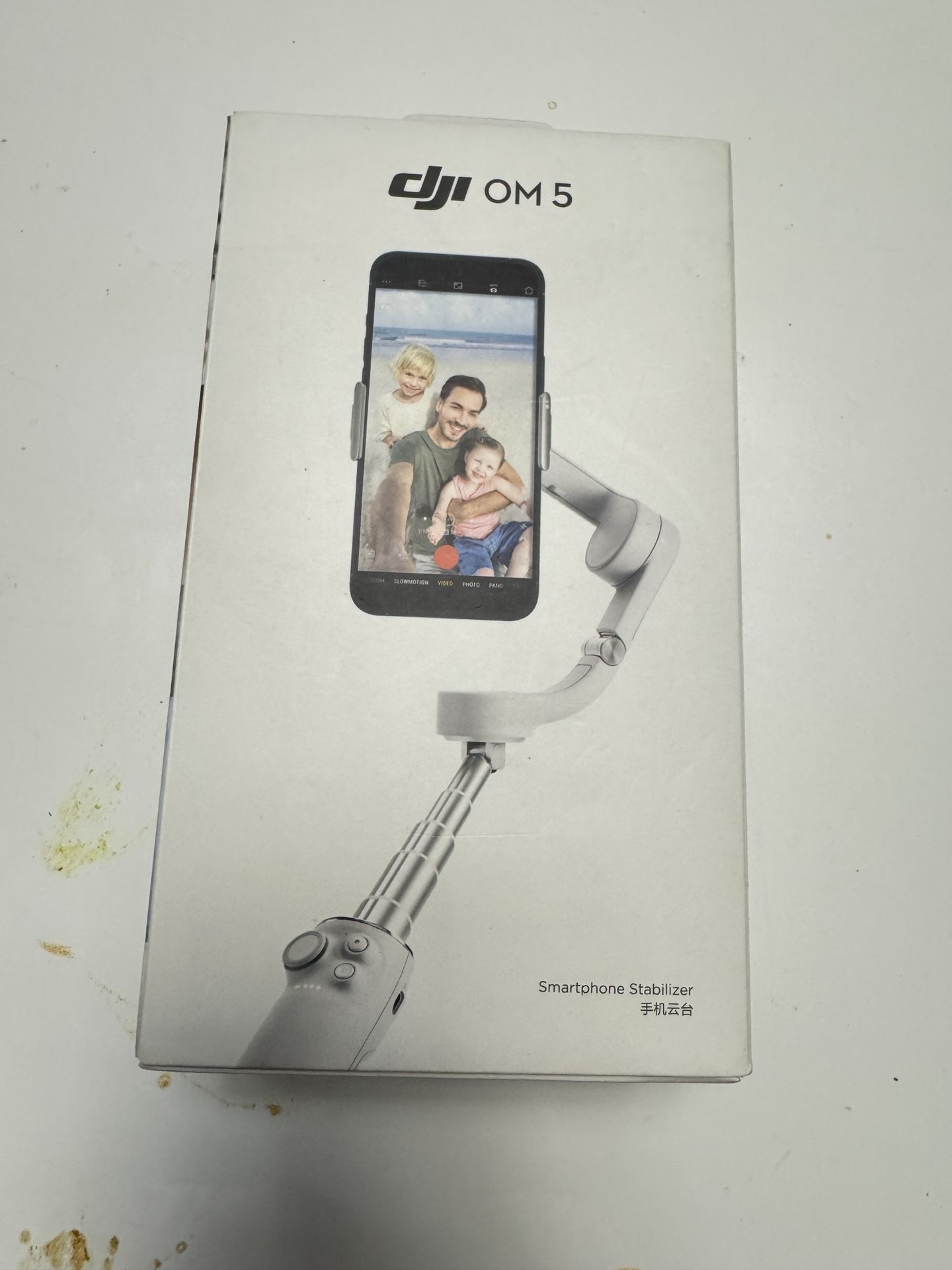 DJI OM 5 Smartphone Gimbal Stabilizer, 3-Axis Phone Gimbal, Built-In Extension Rod, Portable and Foldable, Android and iPhone Gimbal, YouTube TikTok V