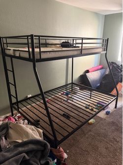 USED METAL BUNK BED