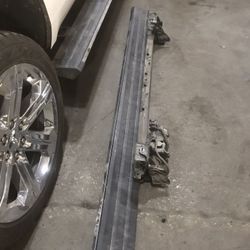 2015-2019 Cadillac Escalade RH Power Running Board