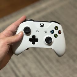 Microsoft Xbox One S