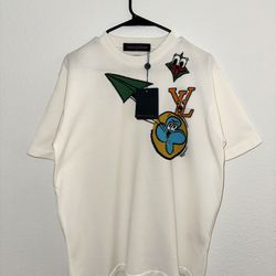 Men's Louis Vuitton Comic Intarsia T-Shirt Size Large for Sale in Oakland,  FL - OfferUp