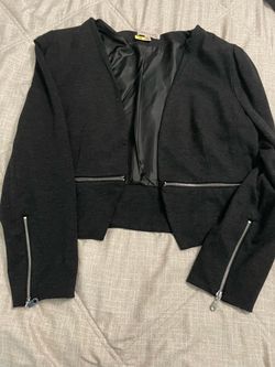 Philosophy Cropped Blazer with Zipper Details