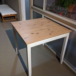 Free table