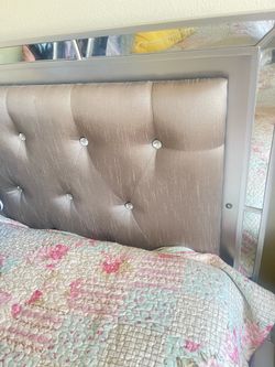 Queen satin cushion headboard with 3 touch lighting nite blue color choices