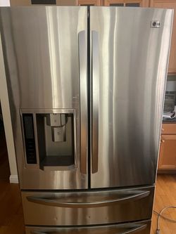 Refrigerator  LG