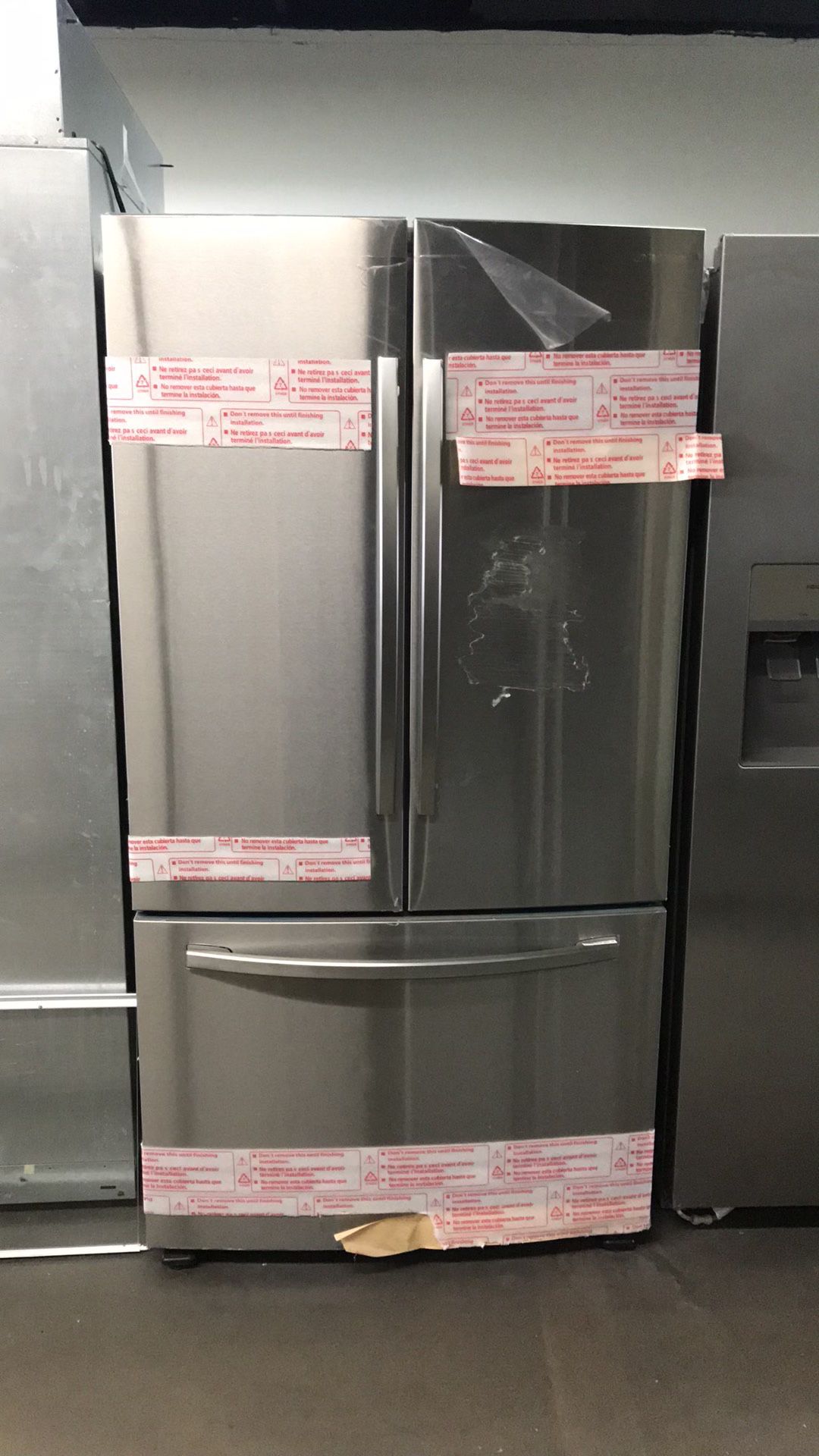New Open Box Samsung French Style Stainless Steel Refrigerator 