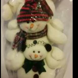 Triple snowmen plush decoration, brand new in package. Approximately 12" tall
