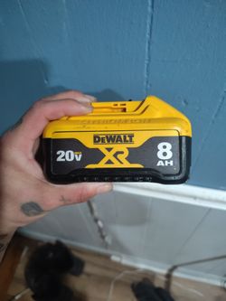DeWalt XR 20 Volt Max 8 A.H. Battery