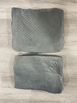 2 weighted blankets