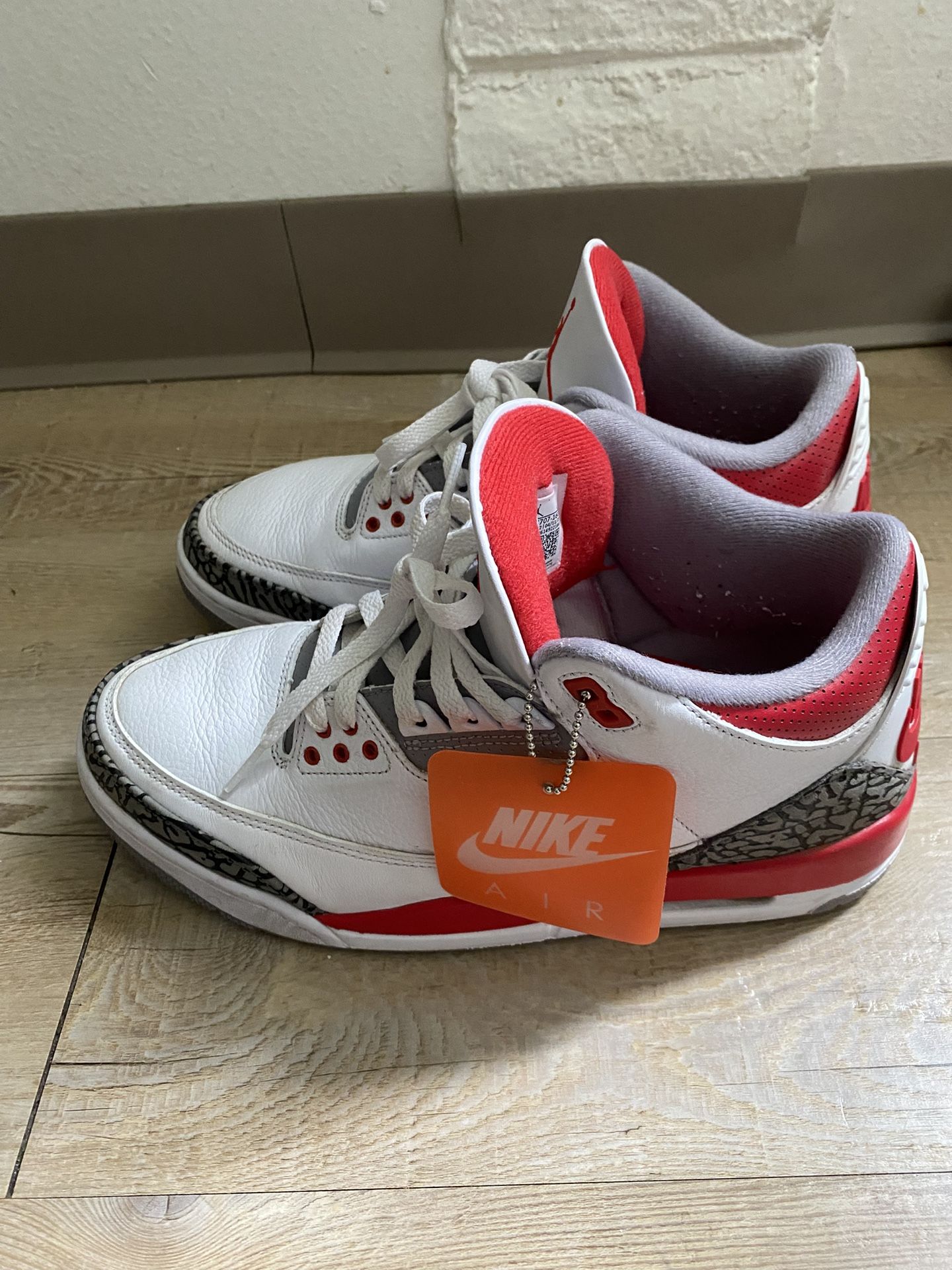 Jordan 3 Retro Fire Red