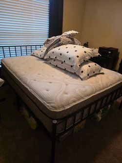 Queen Bed