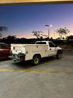 2002 Chevy duramx service truck