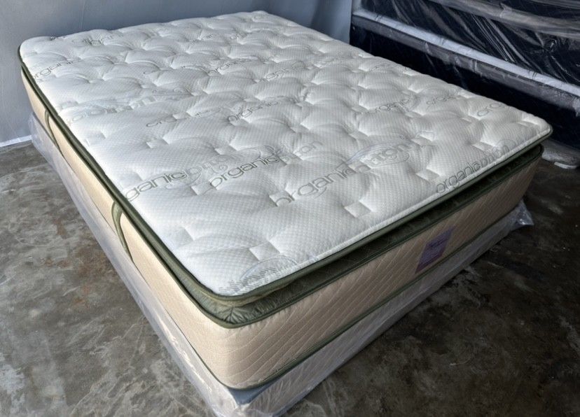 Full Organic Elite Superior Hybrid Cool Gel Memory Foamm Pillow Top 14inch Matres!!