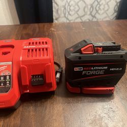 Milwaukee M18 Forge XC 12.0Battery And Milwaukee M18/12 Rapid Charger  Brand New Price Is Firm🚫🚫🚫