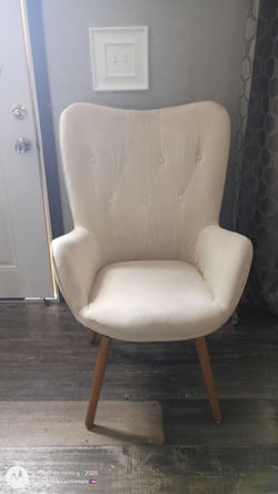 Chair and decor table